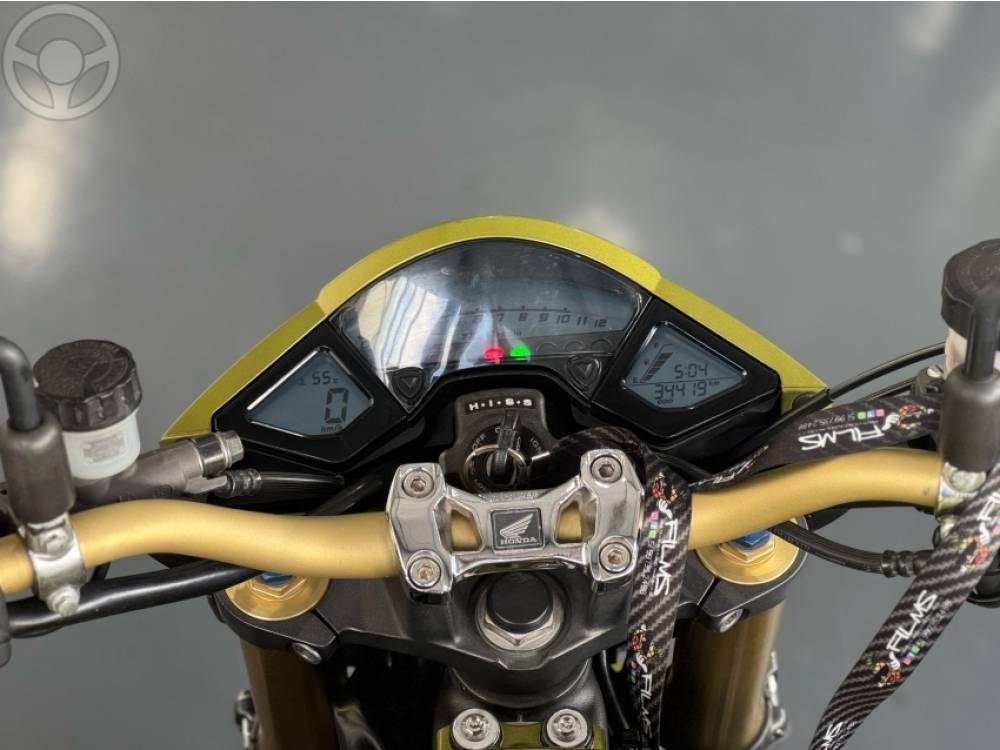 HONDA - CB 1000R ABS - 2012/2012 - VERDE - R$ 49.900,00