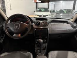 RENAULT - DUSTER 2.0 TECH ROAD II 4X2 16V FLEX 4P AUTOMÁTICO - 2014/2014 - BRANCA - R$ 55.900,00