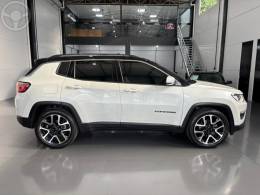 JEEP - COMPASS 2.0 16V FLEX LIMITED AUTOMÁTICO - 2017/2018 - BRANCA - R$ 106.900,00