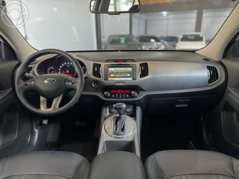 KIA MOTORS - SPORTAGE 2.0 EX 4X2 16V FLEX 4P AUTOMÁTICO - 2014/2014 - BRANCA - R$ 92.900,00