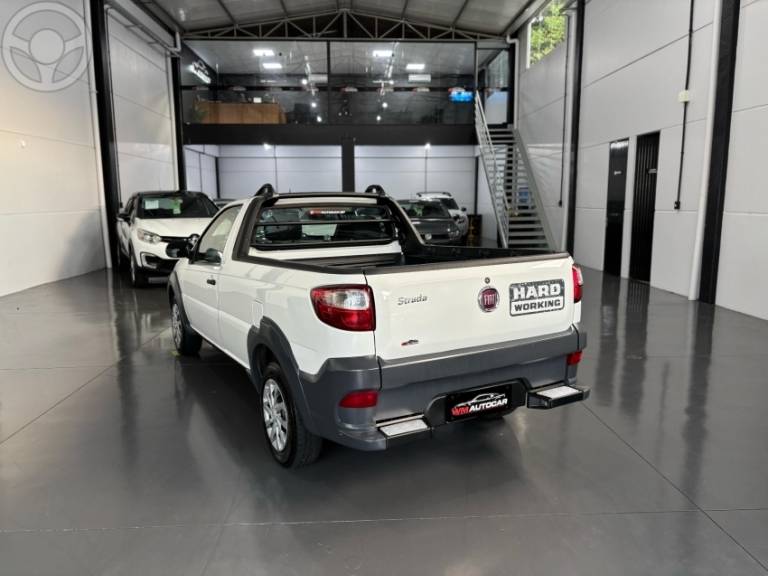 FIAT - STRADA 1.4 MPI HARD WORKING CE 8V FLEX 2P MANUAL - 2020/2020 - BRANCA - R$ 59.900,00