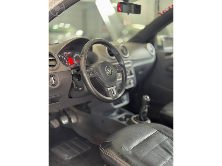 VOLKSWAGEN - SAVEIRO 1.6 CROSS CE 16V FLEX 2P MANUAL - 2015/2015 - BRANCA - R$ 67.900,00