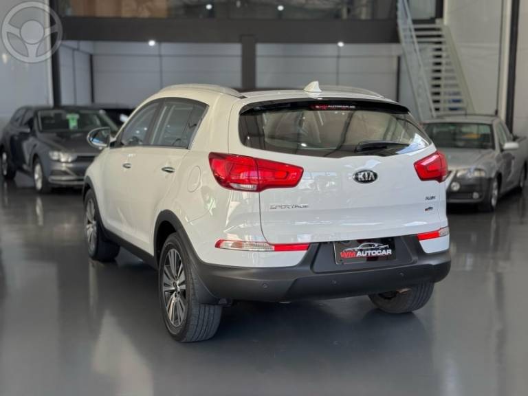 KIA MOTORS - SPORTAGE 2.0 EX 4X2 16V FLEX 4P AUTOMÁTICO - 2014/2014 - BRANCA - R$ 92.900,00