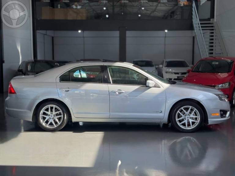 FORD - FUSION 2.5 16V HÍBRIDO 4P AUTOMÁTICO - 2011/2011 - CINZA - R$ 53.900,00