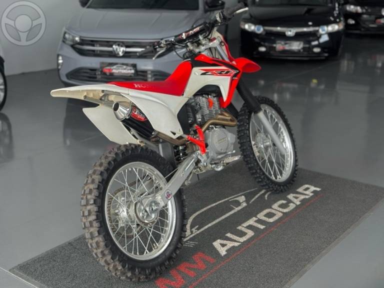 HONDA - CRF 250F - 2018/2018 - VERMELHA - R$ 19.900,00