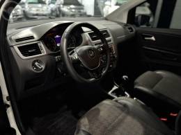 VOLKSWAGEN - FOX 1.6 MSI COMFORTLINE 8V FLEX 4P MANUAL - 2017/2017 - BRANCA - R$ 59.900,00