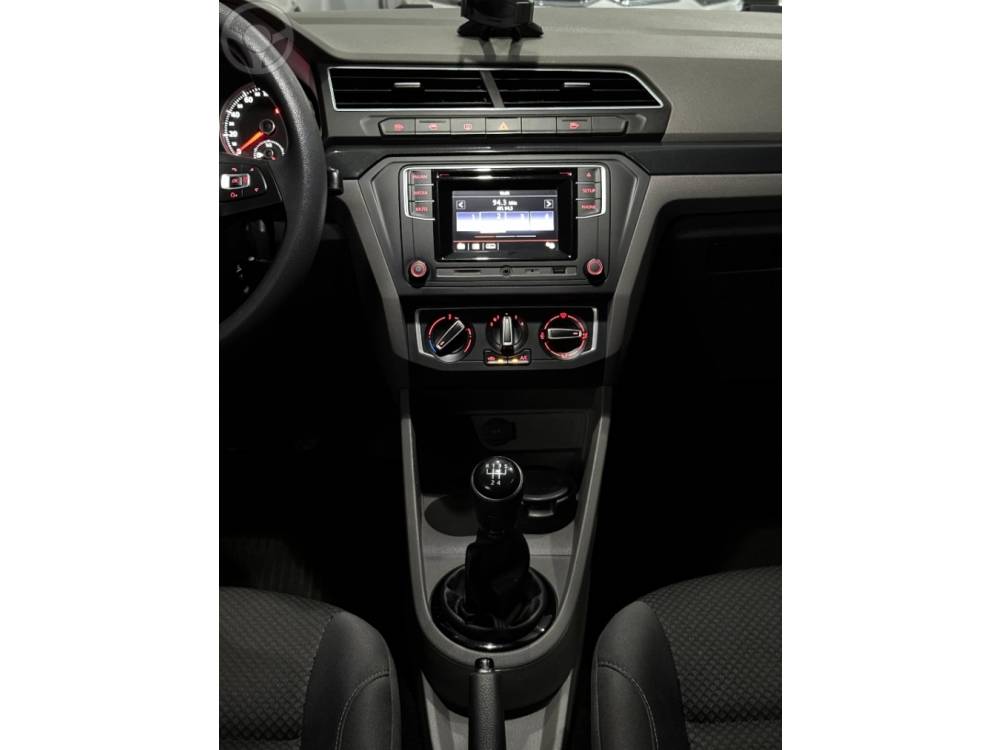 VOLKSWAGEN - GOL 1.6 MSI TOTALFLEX COMFORTLINE 4P MANUAL - 2017/2017 - CINZA - R$ 55.900,00