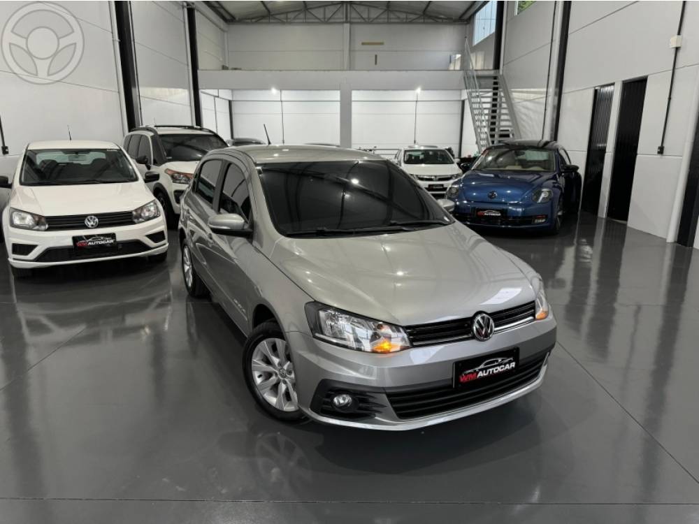 VOLKSWAGEN - GOL 1.6 MSI TOTALFLEX COMFORTLINE 4P MANUAL - 2017/2017 - CINZA - R$ 55.900,00